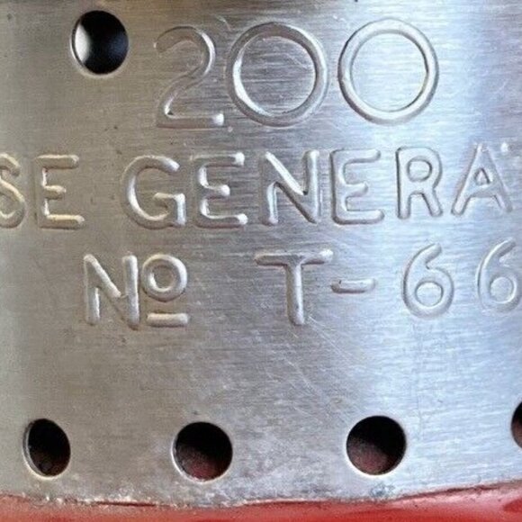 Coleman red 200 lantern - Picture 5 of 7